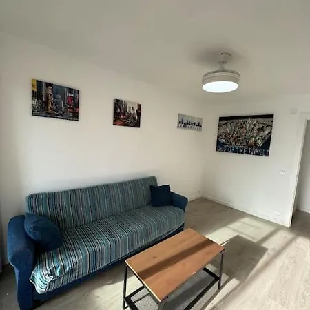 Luminoso En Apartment